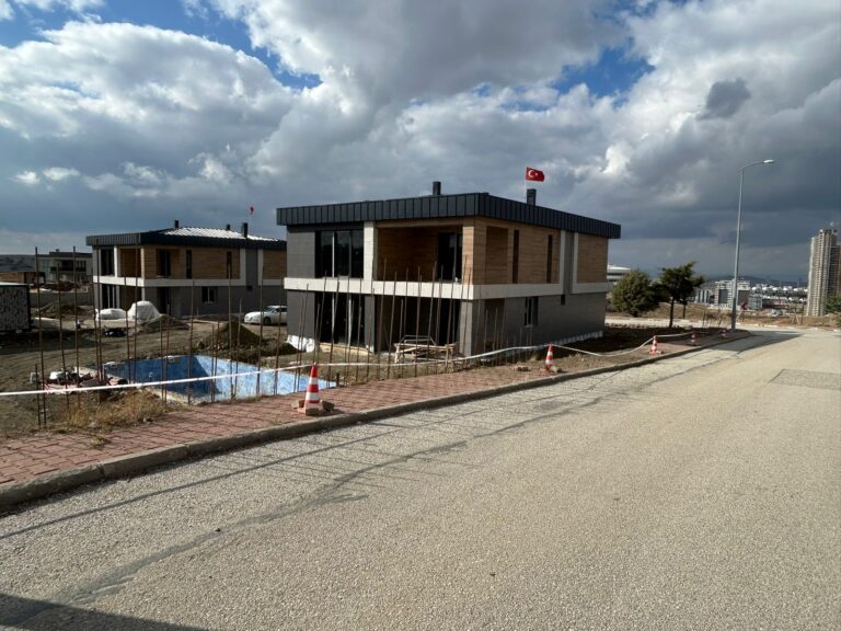 3c436e1b c4c9 4d26 967e e45fed97d4e9